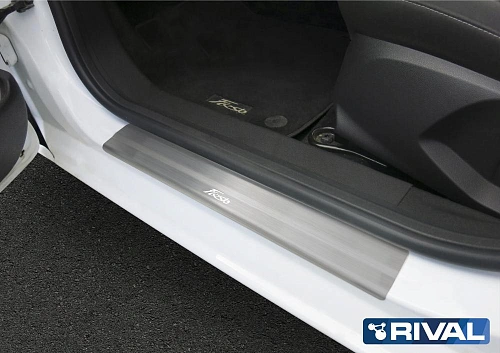 Накладки порогов RIVAL (4 шт.) Ford Fiesta (2015-)
