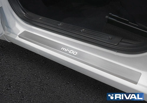 Накладки порогов RIVAL (4 шт.) Datsun mi-DO 2015- (название модели)